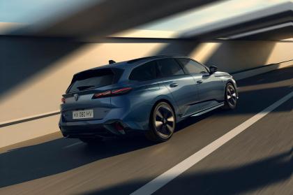 Επίσημο: Αυτό είναι το ανανεωμένο Peugeot 308